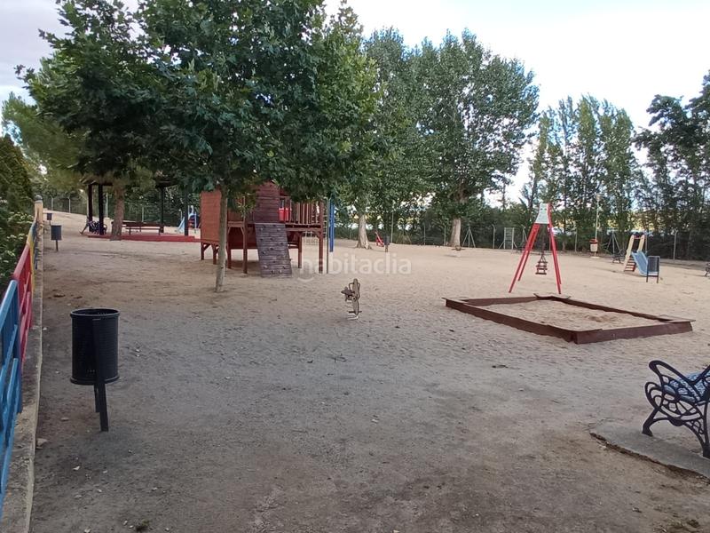 Foto a67ddb64-d725-4e64-a0be-0472eb02924f. Rent chalet with heating in San Román de los Montes