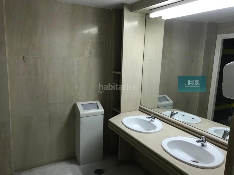 Foto 7fd7d680-af18-4f69-a017-98b76999d400. Office space in calle averroes 1 in Urbadiez - Entrepuentes Sevilla