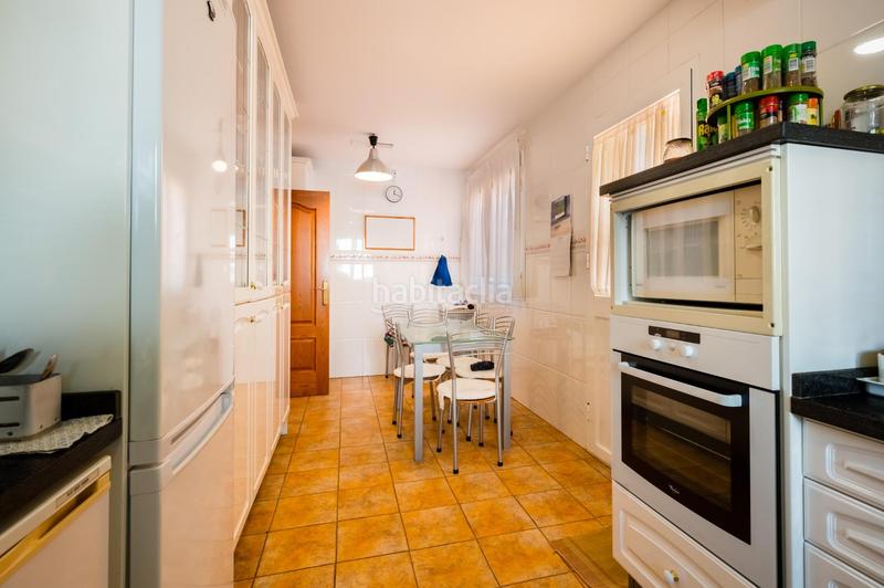 Foto 0b59f10c-fbbd-4335-a6a7-a6f95c91ab0e. Chalet aljarafe. . chalet independiente en Almensilla