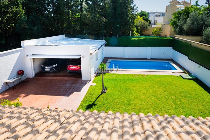 Foto a377f503-897c-4ecc-9f60-2a43d8632830. Chalet aljarafe. . chalet independiente en Almensilla