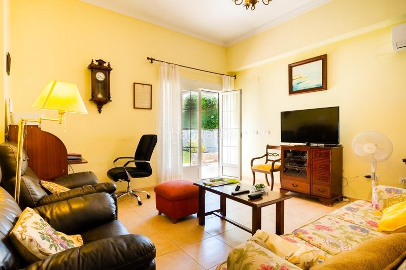 Foto b1855cc9-759c-4c55-bf75-f1e60d546001. Chalet aljarafe. . chalet independiente en Almensilla