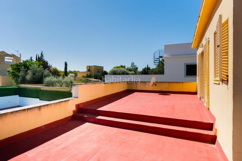 Foto b4719ea0-fcd0-4418-bd9d-e1c0aa8a1eae. Chalet aljarafe. . chalet independiente en Almensilla