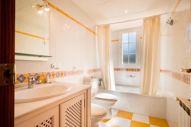 Foto f0dba0b9-adb3-45fc-b953-bd25b9808587. Chalet aljarafe. . chalet independiente en Almensilla