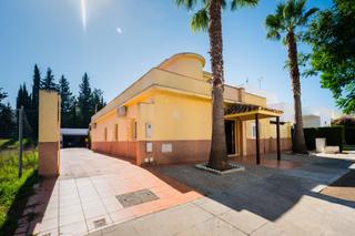 Xalet  Calle paraiso 7. Aljarafe. almensilla. chalet independiente