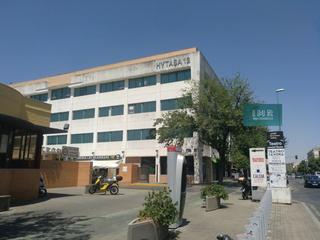 Aparcament cotxe a Avenida hytasa 12. Plaza de garaje en avda hytasa