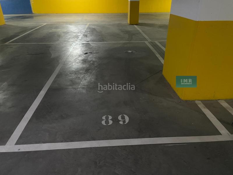 Foto 8847598d-bdf5-43a5-a4c2-dfc355670e02. Oficina  en venta en torneo parque empresarial en Sevilla