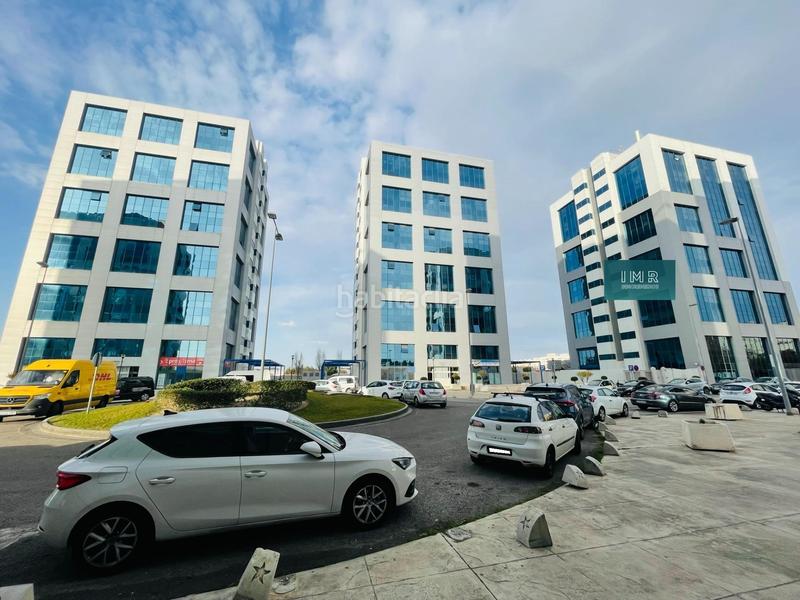 Foto ea624262-59c1-4fea-b060-6a0628b5df3d. Oficina  en venta en torneo parque empresarial en Sevilla