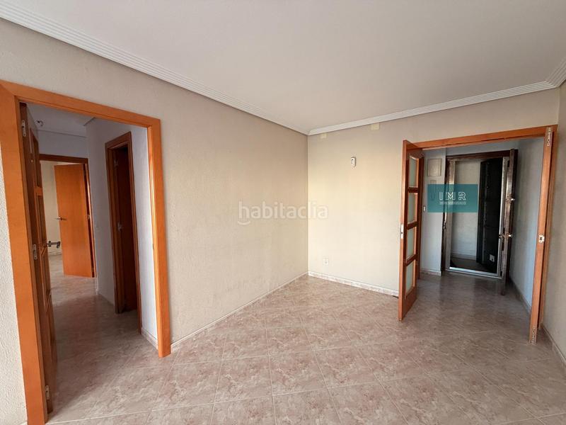 Foto e51596bc-1891-4065-93fc-fff1087b2e84. Piso oportunidad en zona arroyosanta justa en San Carlos - San José Sevilla