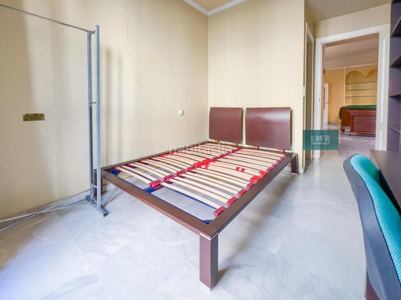 Foto 688af52d-0d19-4fa3-8ca0-a8ee9491e85c. Zweistöckige wohnung mit parking pool in San Vicente Sevilla