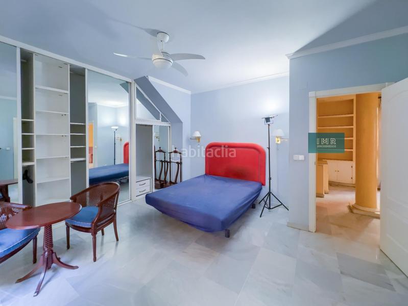 Foto c2073699-3b9c-4f38-b0b8-5003ab7891b3. Zweistöckige wohnung mit parking pool in San Vicente Sevilla