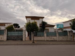 Chalet in Calle SIERRA MORENA 3