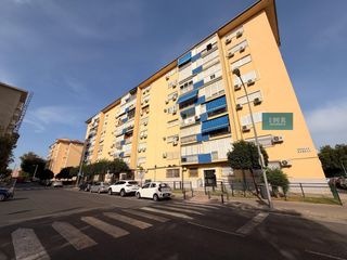 Pis a Calle EMILIA BARRAL