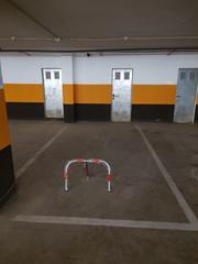 Car parking  Avenida puerto rey