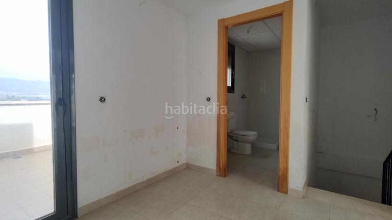 Foto baf2dca4-3874-4045-92d4-922aa0c9a1b6. Casa adosada amplia casa adosada en tijola en Tíjola