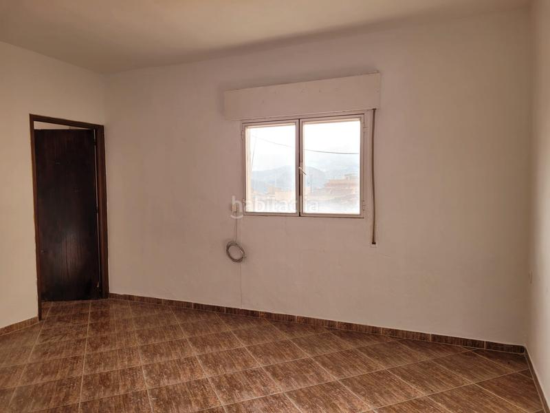 Foto 6d610a0e-e96f-460e-8689-addee8427d69. Pis a calle logroño 17 a Olula del Río