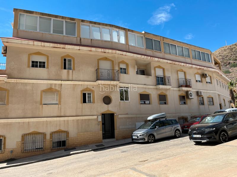 Foto 858bd329-cd11-41d8-84c1-7d3946f384f1. Piso en calle rambla de las zorreras 3 en Carboneras