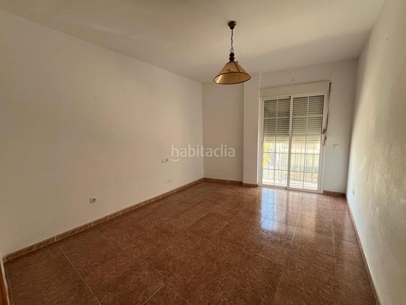 Foto bec0ccfa-7c66-4bb7-8655-2cddac280b19. Piso en calle rambla de las zorreras 3 en Carboneras