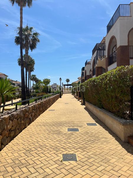 Foto 9eaabd27-80e9-429a-af53-57e5b49369fb. Apartament a avenida la giralda 2 a Lomas del Mar Vera