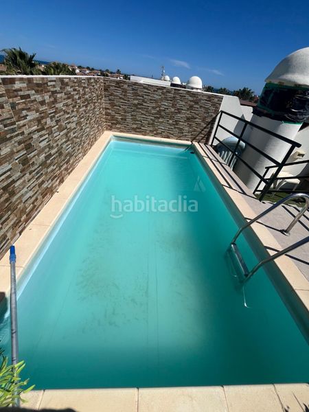 Foto fe1acd0c-f8aa-4921-894e-040e76a7a7c6. Àtic a calle islas canarias 8d a Cala Marqués Vera