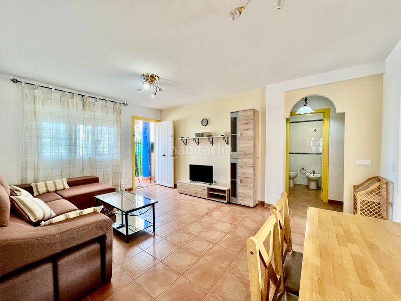 Foto 2b92639f-b8e1-49b3-8eed-cd7ac3b88c48. Lloguer apartament a avenida vista alegre 148 a Las Escobetas Garrucha