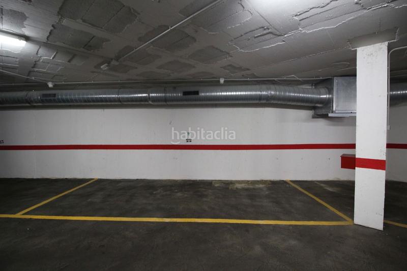 Foto 52b009d1-7103-4c05-9706-259f9104a3dc. Aparcament cotxe a Turre