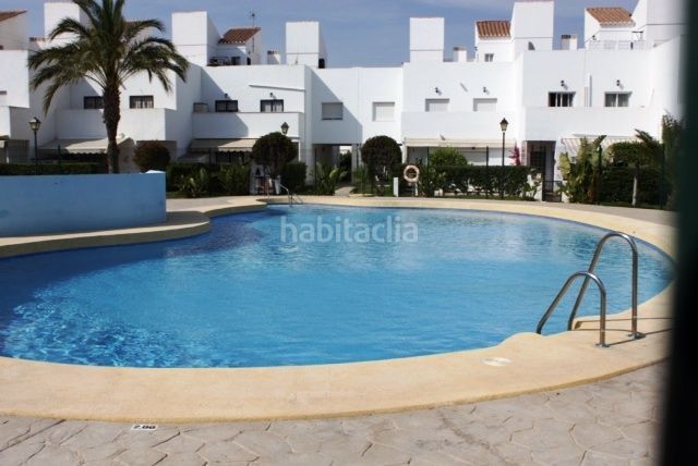 Foto a6f04d94-8b5c-4748-b30c-5398fc1e1644. Àtic amb piscina a Las Marinas - Pueblo Laguna Vera