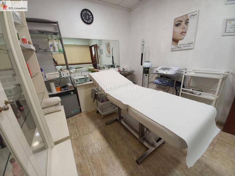 Foto 3fb483df-95ef-49c9-adfa-2c75999a356c. Alquiler local comercial amplio local en alquiler en lampolla en Ampolla (L´)