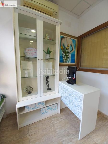 Foto 01295f37-8df0-48a8-8ee1-28c5e1150ce8. Lloguer local comercial a Ampolla (L´)