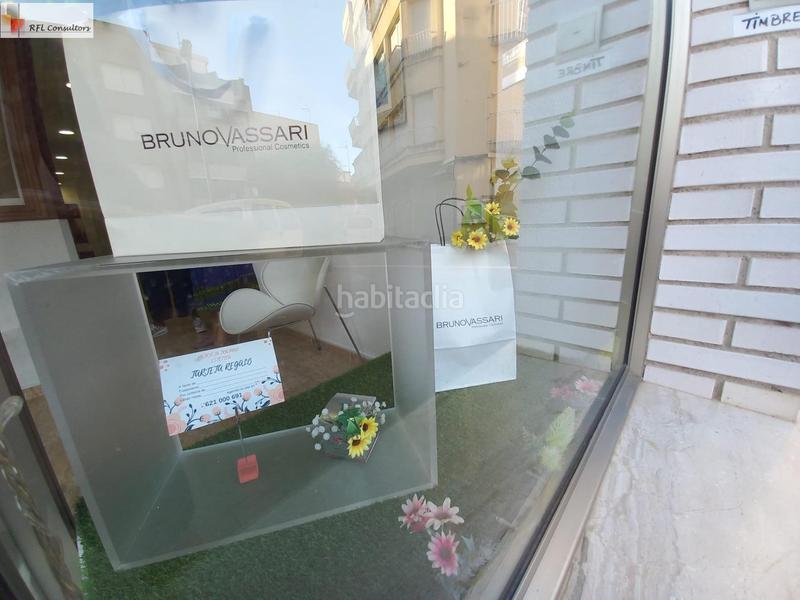 Foto fe487508-91aa-4b65-a875-4810a31ab9d2. Lloguer local comercial a Ampolla (L´)