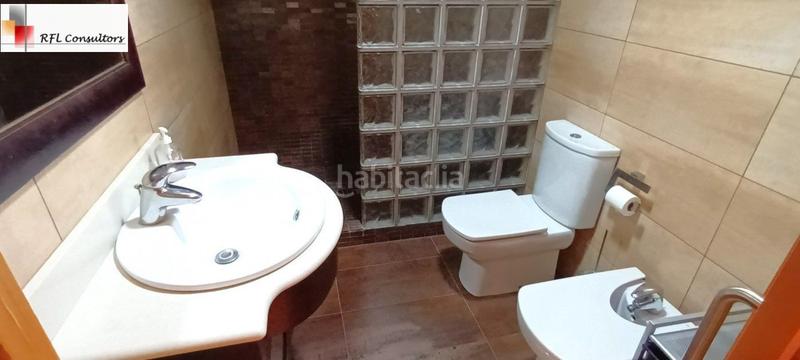 Foto 5759c263-8fb8-4c53-996f-acb193b60860. Alquiler apartamento  en primera linea en urbanizacion con piscina !!! en Torreblanca