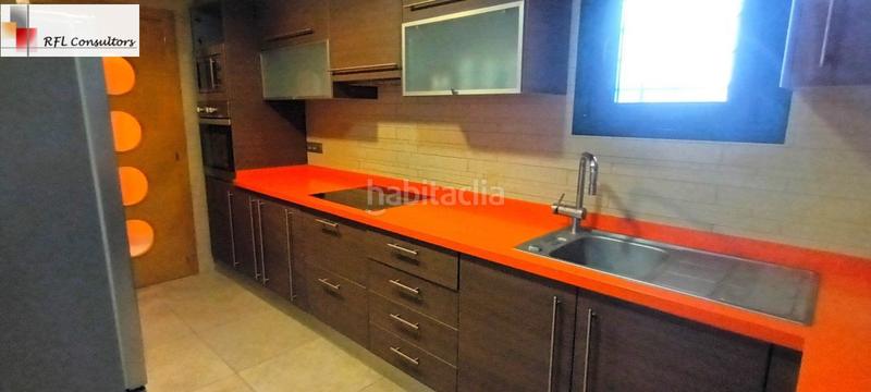 Foto 732ec1a2-7187-4c57-aa5d-15810c9fabf5. Alquiler apartamento  en primera linea en urbanizacion con piscina !!! en Torreblanca