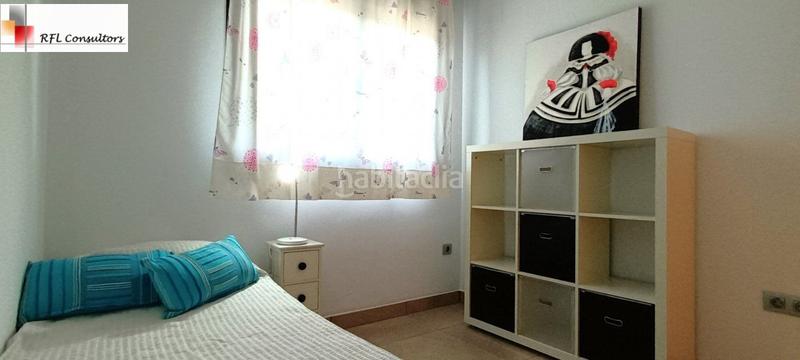 Foto b0af505b-cf66-4b77-9486-a9033b903586. Alquiler apartamento  en primera linea en urbanizacion con piscina !!! en Torreblanca