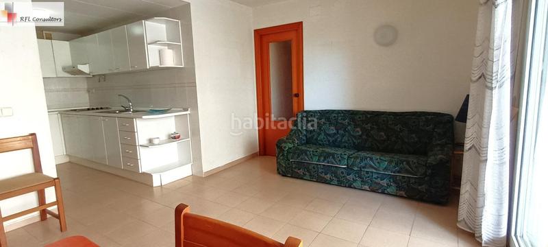 Foto 2b5261e3-11cc-4955-af5c-320d15aa8b2c. Rent apartment with parking in Torreblanca