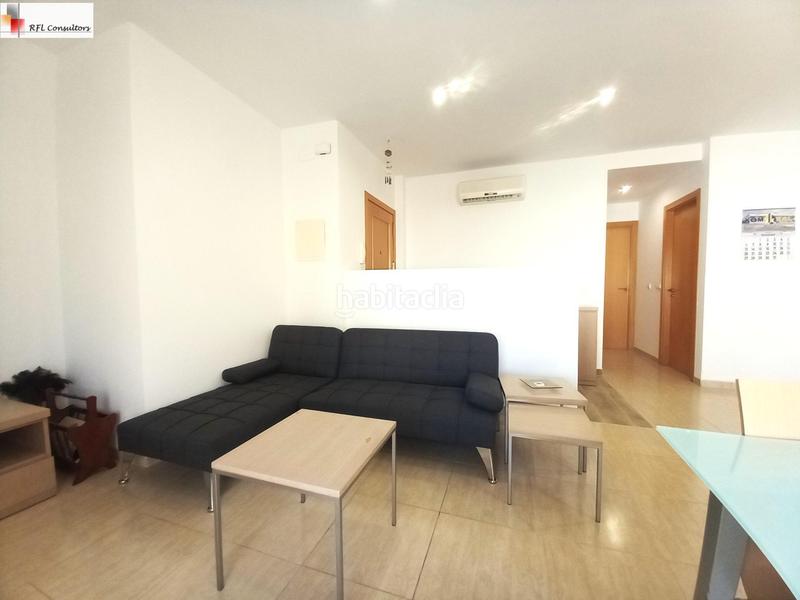 Foto 777f357b-f3f9-4f79-bf5d-51db3c294d23. Apartment with heating in Ampolla (L´)