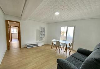 Lloguer Pis  Calle oletxe. Piso en usánsolo de 3 habitaciones con terraza