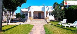 Xalet a Torreblanca. Gran oportunidad! chalet en primera línea de playa