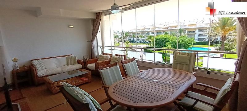 Foto 602aab40-d920-4611-8d68-8636e68fccd2. Appartement mit parking pool in Torreblanca
