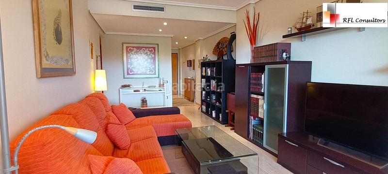 Foto f3992c7e-763a-428a-9a5a-c0a5f261428f. Appartement mit parking pool in Torreblanca