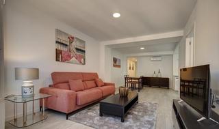 Location Appartement  Calle joaquin hoyos. Recientemente decorado piso en centro