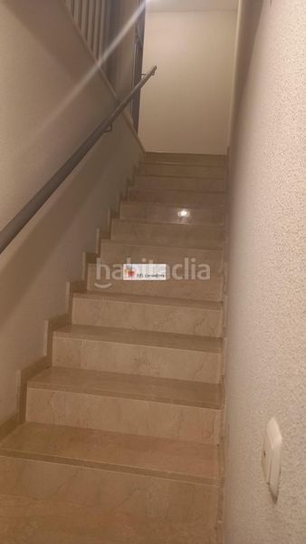 Foto 7f3e7c34-c617-4a53-8246-d3d1d6f26381. Aparcament cotxe a Ampolla (L´)