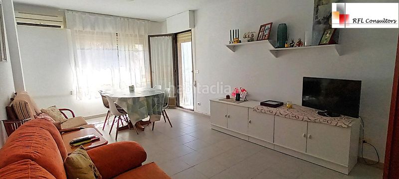 Foto c6e94586-fabc-4ef3-97f7-40a912e15819. Apartament a Torreblanca