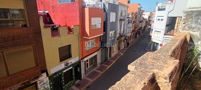 Foto 6d6dfd21-8b23-43a9-a5e1-0c4e1467134c. Casa adossada a Torreblanca