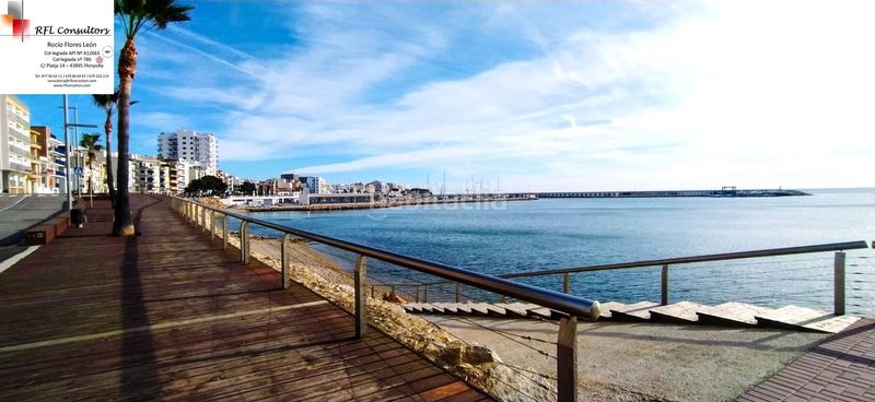 Foto 4bf3987c-cb63-48f2-b13e-32e7c72cd6c7. Apartament amb aparcament piscina a Ampolla (L´)
