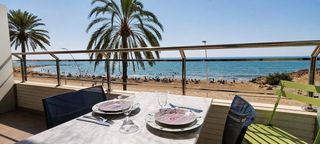 Apartament a Torreblanca. Apartamento en primera linea de playa