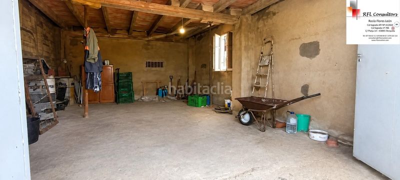 Foto ce9ed8a5-27a3-4605-8572-ad106ce12b29. Masia amb aparcament a Alcossebre
