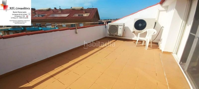 Foto 73ca5529-40c1-4539-bb12-81353266080a. Lloguer àtic amb calefacció aparcament piscina a Ampolla (L´)