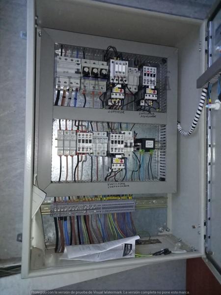 Foto 4d3df817-8d06-474a-b293-4e974d29dfdd. Capannone industriale in Mairena del Alcor