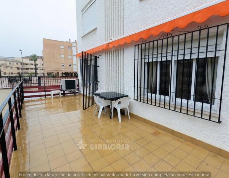 Foto 8d480264-0e1e-4149-89b3-3176f45e3b34. Appartamento con parcheggio in La Carihuela - Los Nidos Torremolinos
