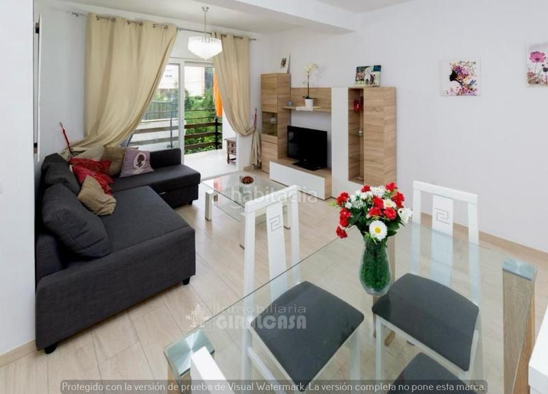 Foto cb1888e2-0fa3-4bdf-9907-0b1193102524. Appartamento con parcheggio in La Carihuela - Los Nidos Torremolinos