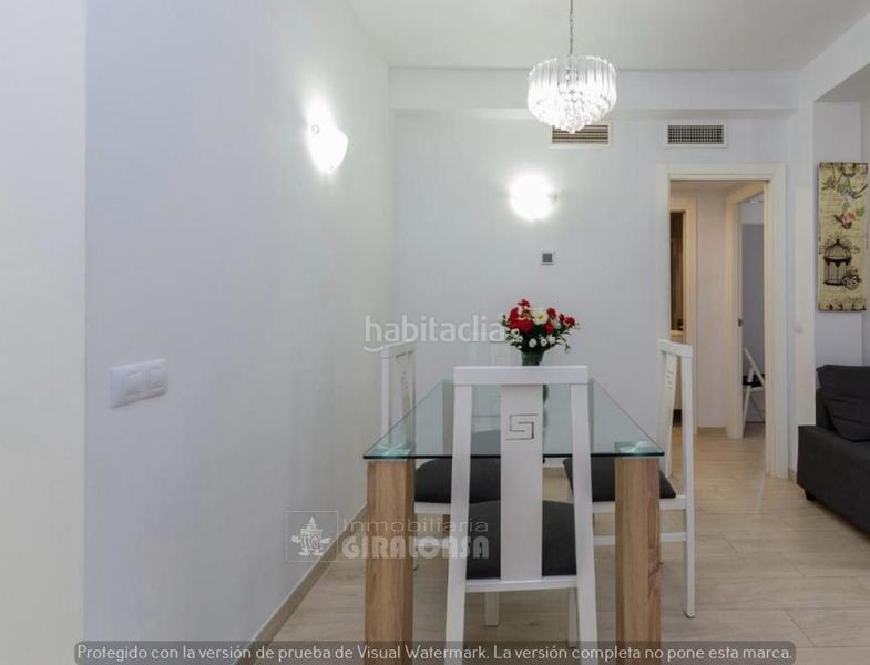 Foto f9dee110-430c-4b3b-9e13-d9b5ca326ae5. Appartamento con parcheggio in La Carihuela - Los Nidos Torremolinos